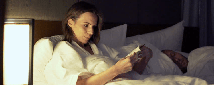 Woman-on-bed